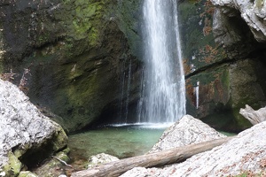 08121 base of waterfall