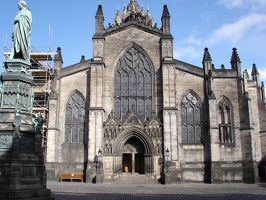 Another St. Giles' facade