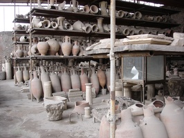 05591_lotsa_pottery