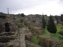 05621_panorama_of_ruins