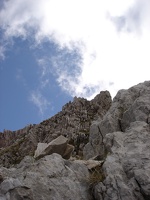 07417_vertical_rock_chunks