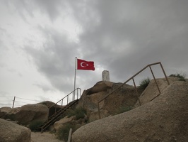 7790 top of the castle and turkish flag