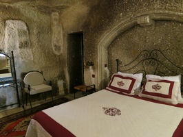 7821 cave hotel