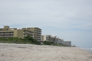 00543 beachfront accommodation