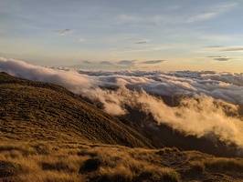 20200228 195104 tararua ridge with clouds v1