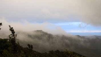 05060 low clouds over ridge v1