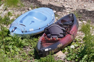 08374 kayaks