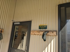 20221221 041802108 siberia hut