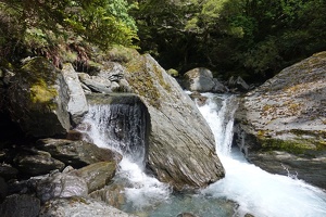 09382 small falls v1