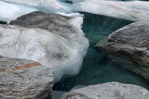 09433 water rock and ice v1