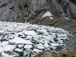 20221221 232559104 right side of crucible lake