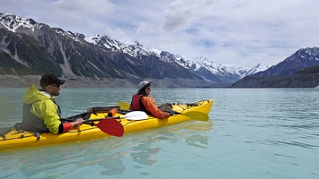 03066 in a kayak v1