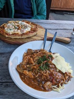 20221227 071739161 food the cow pizza and spaghetti house
