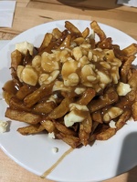 20230115 002956572 poutine