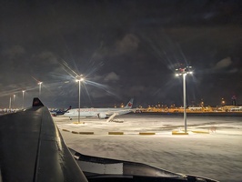 20230121 004620959 arrival at yul