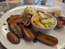 20230318 163357727 food eggs benedict proof