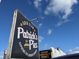 20230811 005055252 patricks pies