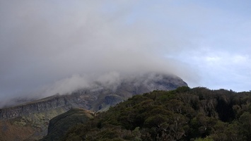 09767 mountain now hiding again v1