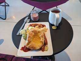 20230101 182203392 air nz lounge breakfast