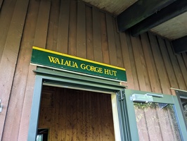 20230103 061714011 waiaua gorge hut