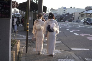 07720 more kimonos