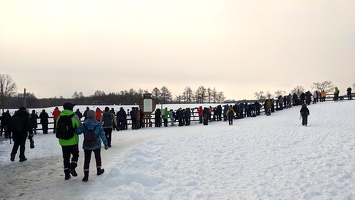 20230224 235139777 crowds at the crane sanctuary v1
