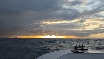 20230805 193513151 dark clouds to the side v1