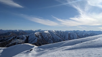 20230822 032047126 mountains above skifield v1