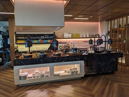 20230906 223448678 sq lounge food