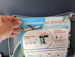 20231128 045659355 consignes de securite atr 72 600