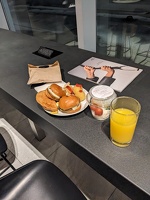 20231221 010947069 yyz mll cafe