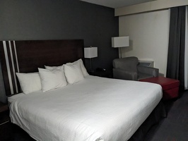 20231226 044051599 yyz airport hotel
