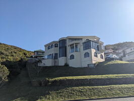 20240908 025922581 fancy house