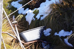 01283 wheelbarrow