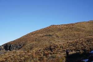 01324 hillside with shelter