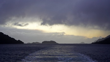 02533 view back out to sea v1