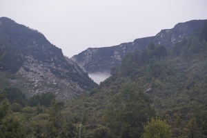 03937 cloud in valley