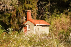 04026 goat creek hut v1