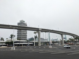 20241005 161713764 train coming to lax