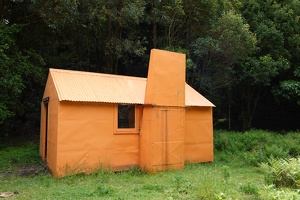 00263 pararaki hut