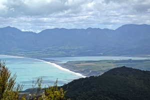 Aorangi Crossing day 2, Pararaki Hut to Pinnacles roadend, November 24