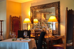 07434 ornate dining room at tirohana v1