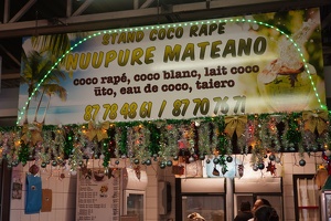 08755 stand coco
