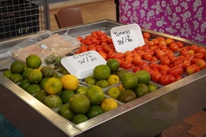 08764 lemons and tomatoes