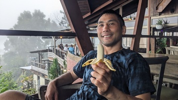 20250102 000702180 plam with free banana