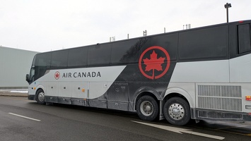 20250124 200456154 air canada bus from ykf v1