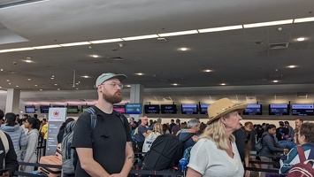 20250104 221711354 long checkin line for ac40 v1