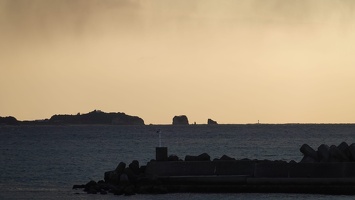 01132 out to sea at sunset v1
