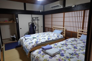 01316 room v1