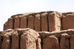 01292 pyramid walls v1
